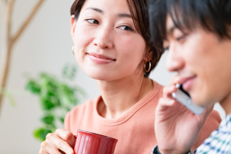 夫がママ友と頻繁に会うことへの不安